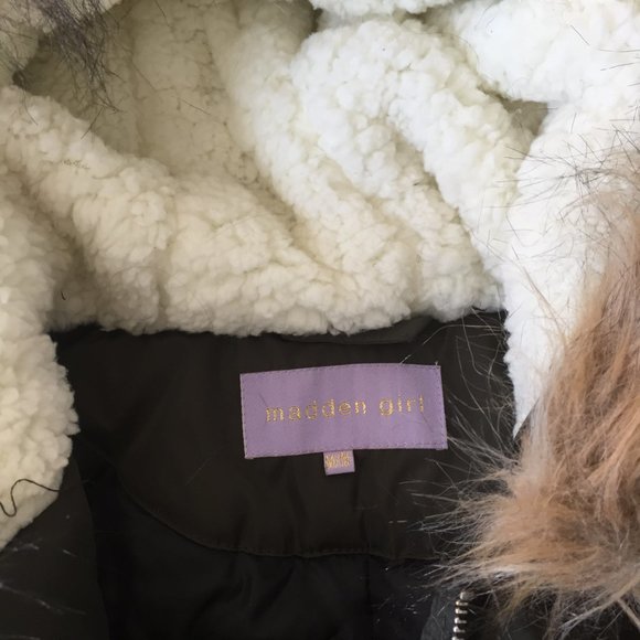 Ladies warm jacket rain ,snow Size M Used - Picture 2 of 5